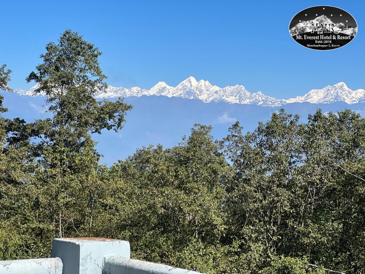 Mount Everest Hotel & Resort Nagarkot Bagian luar foto